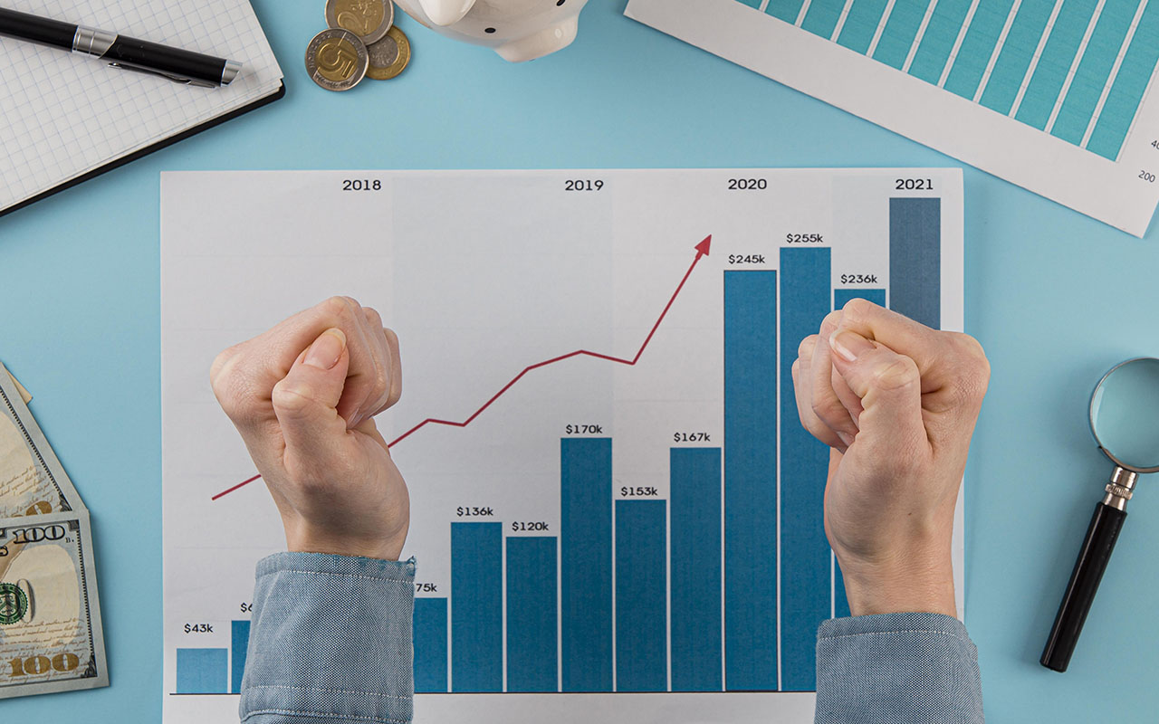 Top 10 KPIs for Measuring Financial Performance in 2024